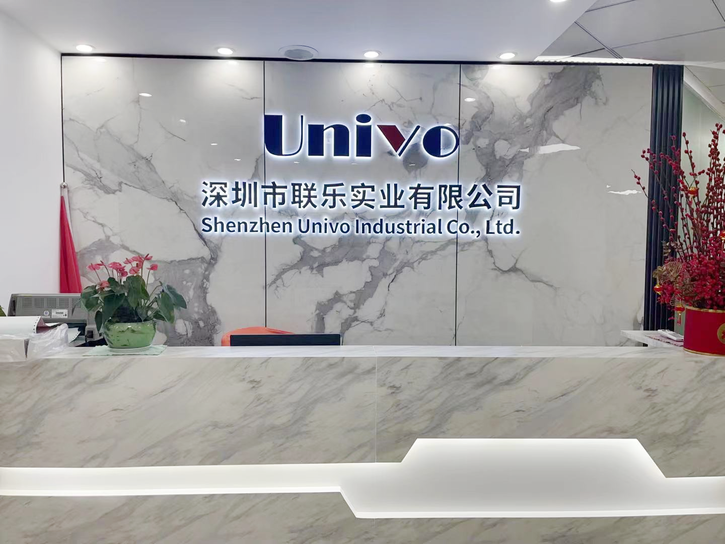 固態(tài)硬盤,ssd,存儲(chǔ)卡,tf卡,sd卡,cf卡,工控機(jī),閃存卡,聯(lián)樂實(shí)業(yè)